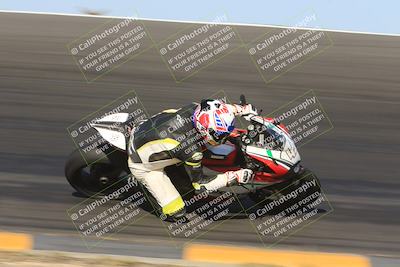 media/May-14-2023-SoCal Trackdays (Sun) [[024eb53b40]]/Bowl (815am)/